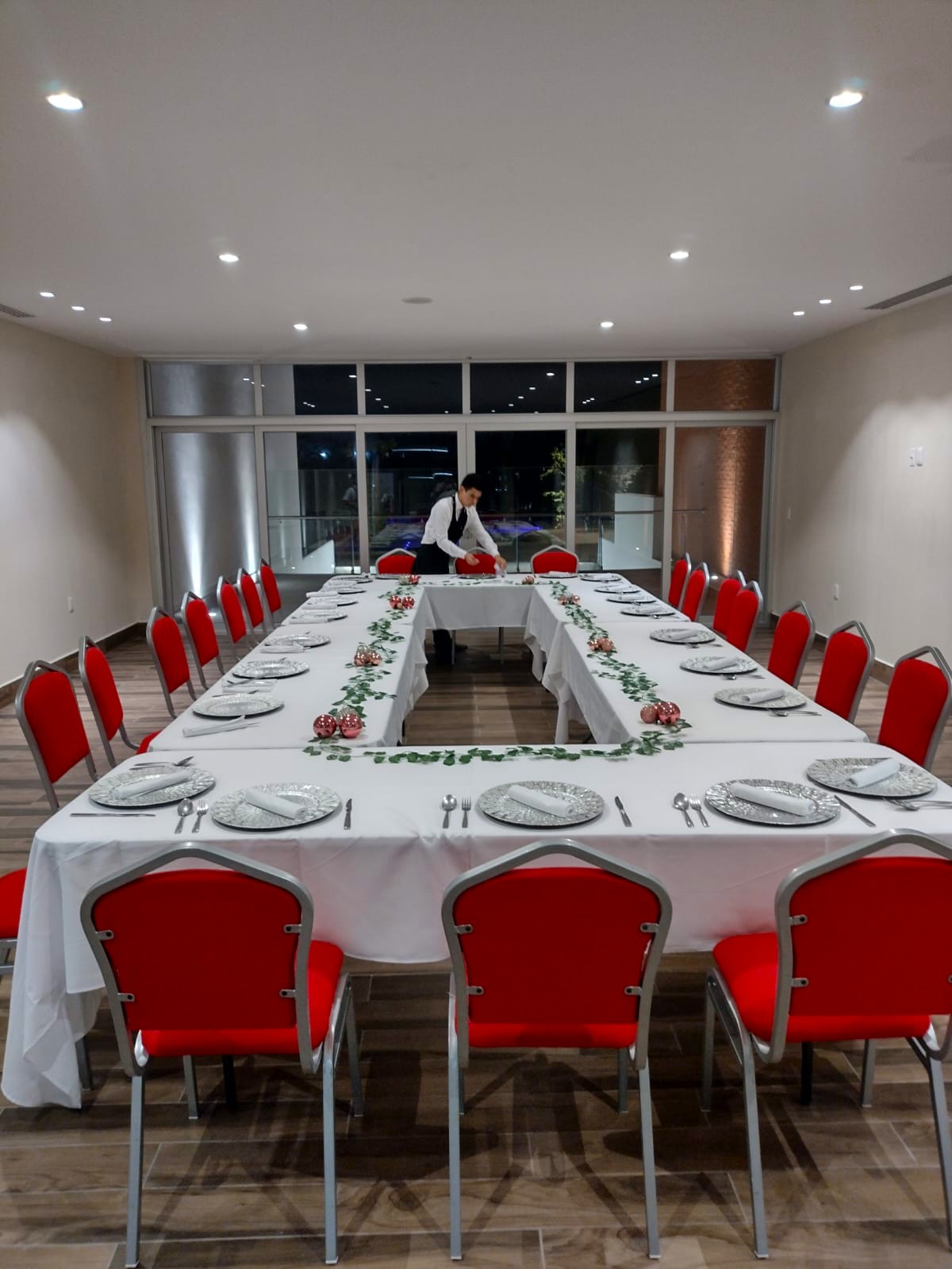 Salón TAU